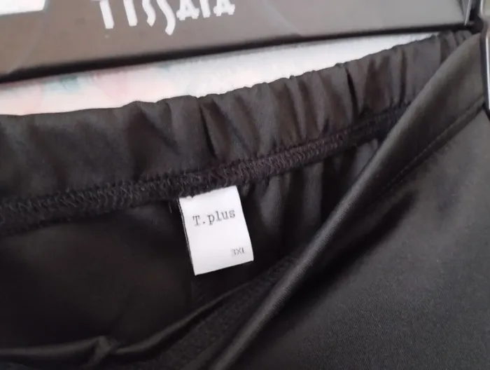 Pantalon legging évasé taille 3xl - photo numéro 4