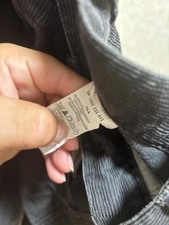 Pantalon taille 16ans marque overgame - photo numéro 4