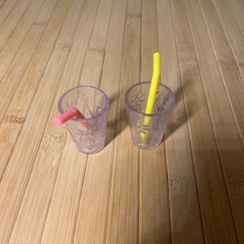 2 Verres et 2 Pailles pour poupée ma Corolle 36 cm