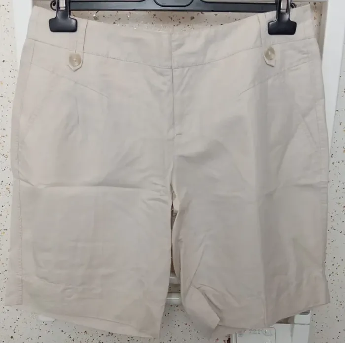 Bermuda / Short beige / crème 58 % Lin 42 % Coton Mexx Taille 40 / 42 (FR) - photo numéro 2