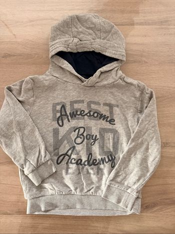 Pull à capuche