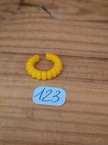 Playmobil vintage col tricot jaune