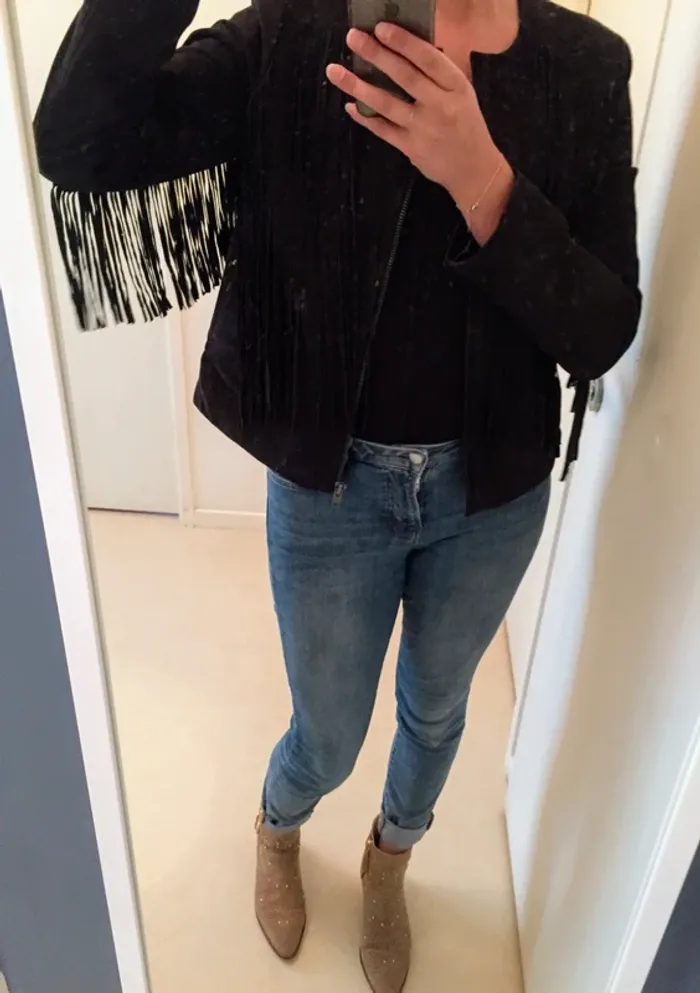 Veste en cuir en cuir noire à franges femme neuve avec étiquette - Bérénice - Taille 40 - photo numéro 7