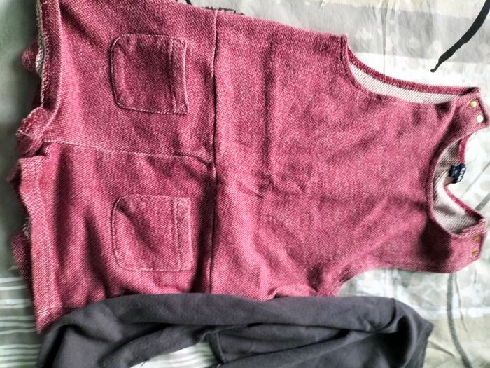 Lot vêtements fille taille 8 ans - photo numéro 2