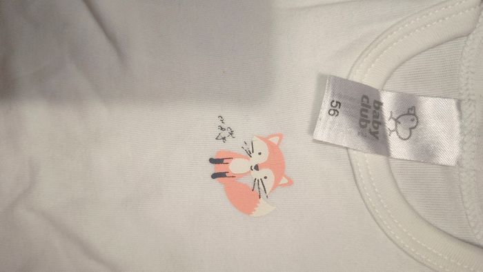 Lot de bodies bébé  taille 0 - 1 mois - photo numéro 5