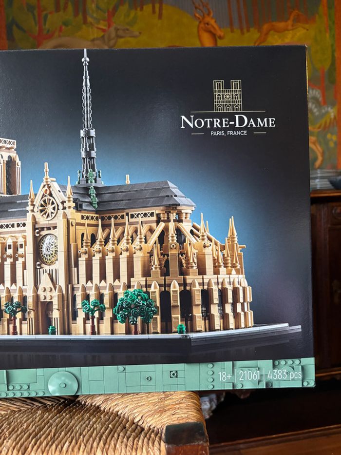 LEGO Architecture 21061 Notre-Dame de Paris • NEUF - photo numéro 3