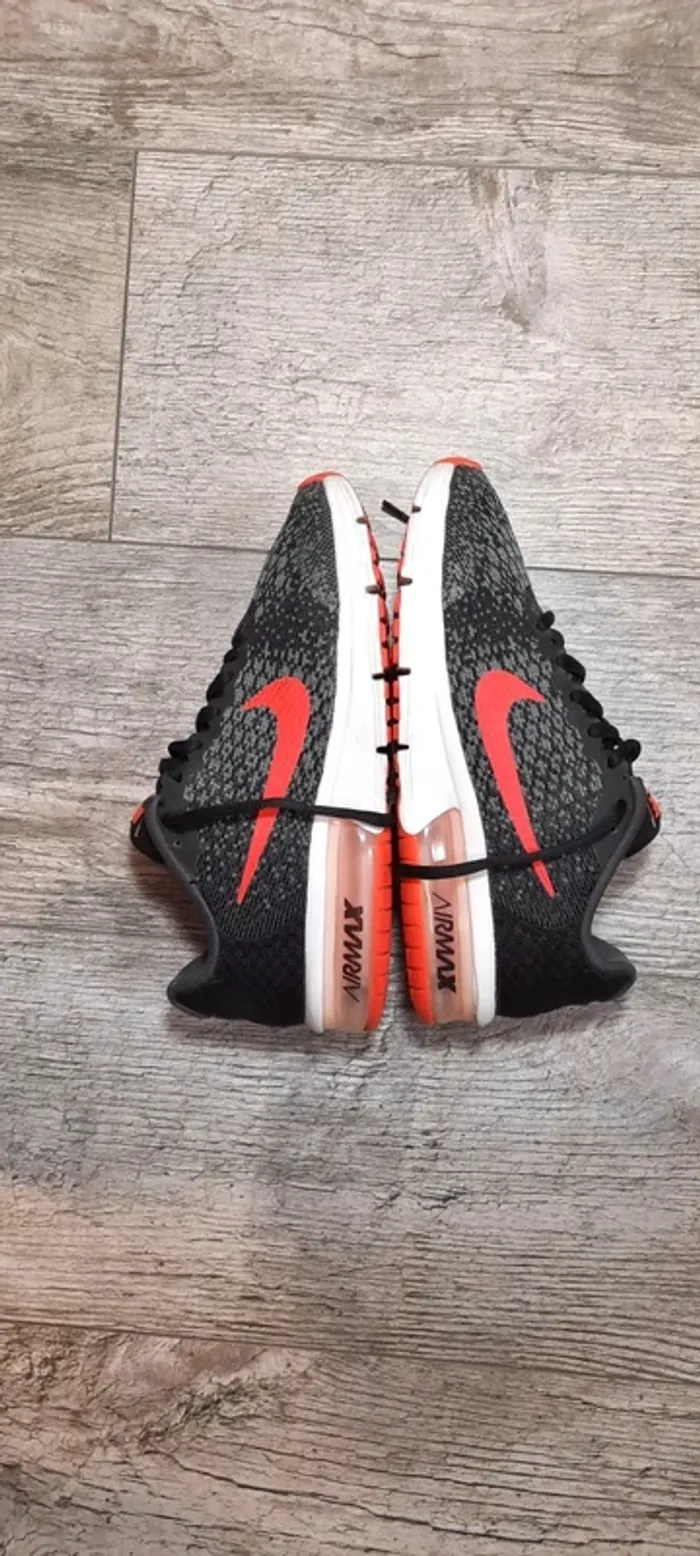 Basket Nike Air Max Sequent 2 37.5 - photo numéro 5