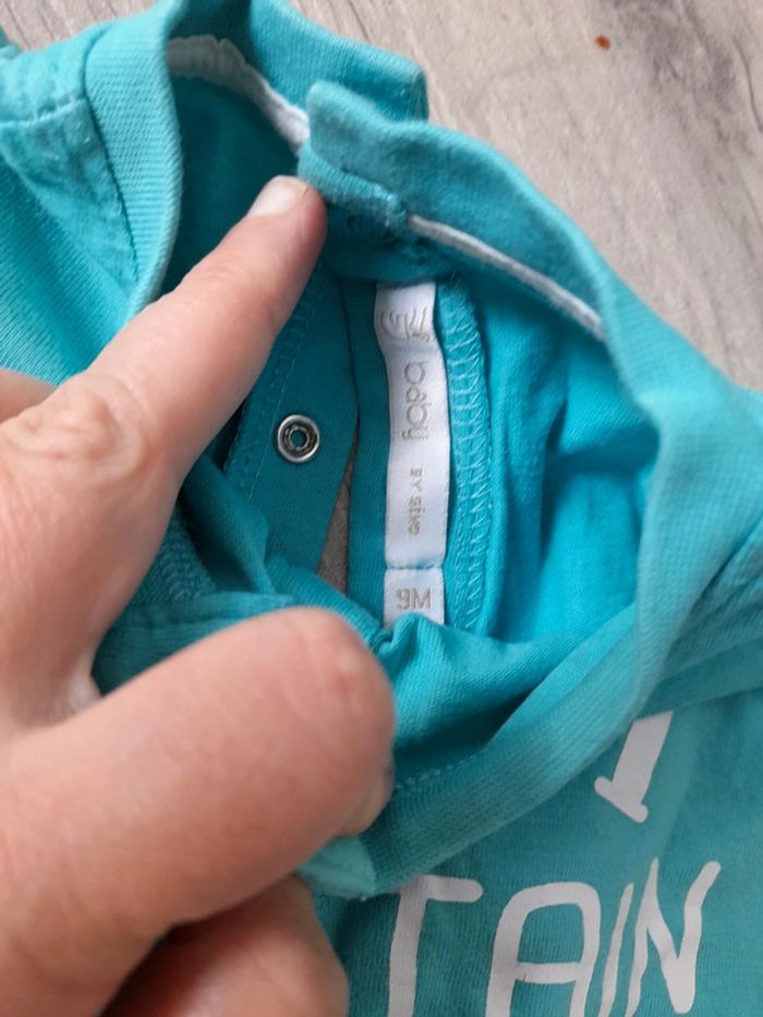 Combishort 9 mois - photo numéro 3