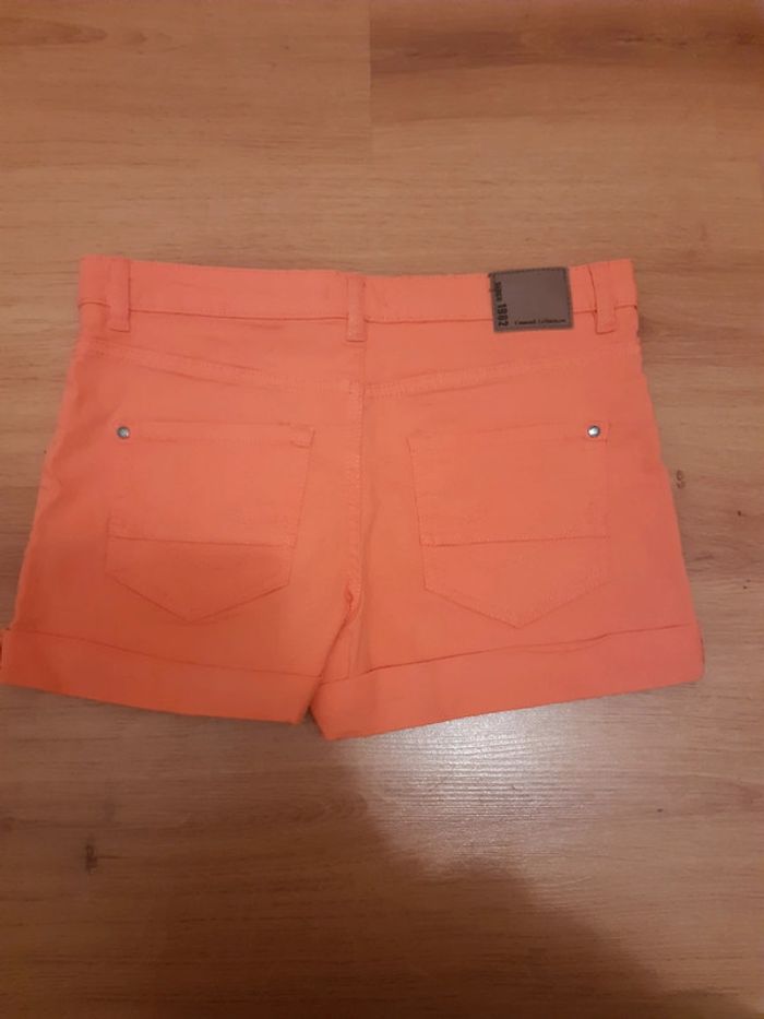 Short femme taille 38 - photo numéro 2
