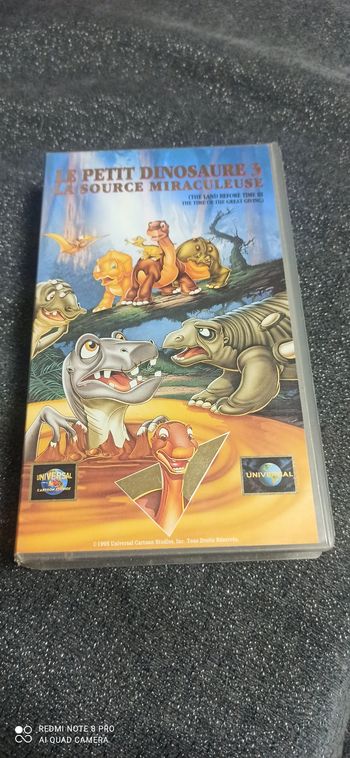 Cassette vidéo le petit dinosaure 3