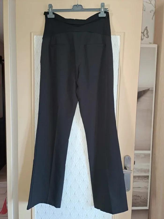 Pantalon de grossesse porté 1 fois 38 noir maternité ttbe - photo numéro 3