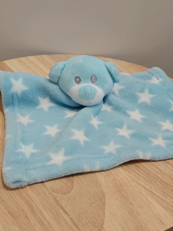 Doudou plat ours Bleu avec étoiles tom et kiddy