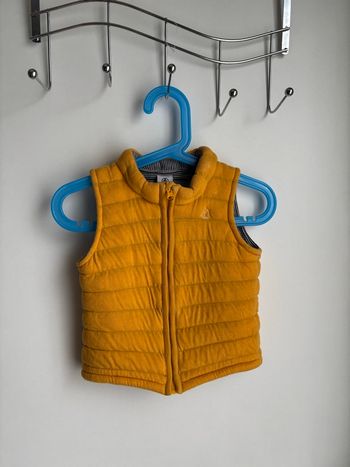 doudoune sans manche  petit bateau bébé garçon taille 12 mois