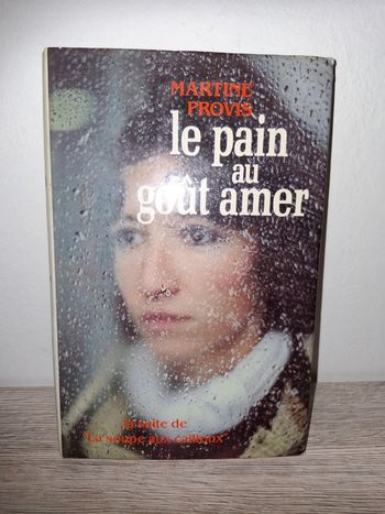 Livre le pain au goût amer