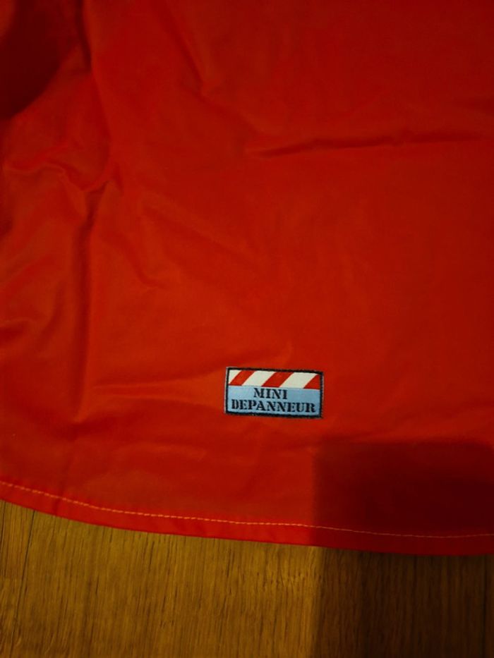 Imperméable rouge mini dépanneur taille 18 mois - photo numéro 5