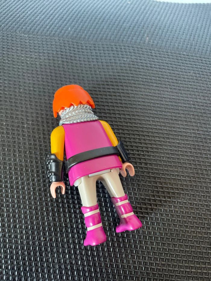 Playmobil figurine chevalier tenue violette château moyen âge forteresse pièces détachées - photo numéro 4