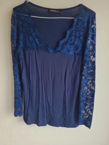 👚Tee-shirt manches dentelles taille M👚