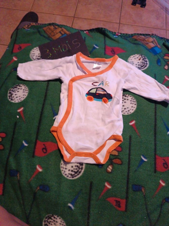 Body garçon 3 MOIS