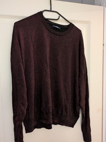 Pull léger a paillettes