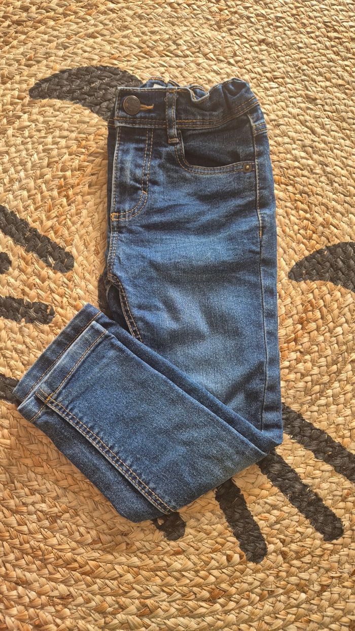 Jean garcon taille 4 ans