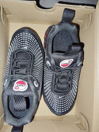 Basket Nike air force taille 26 ( NEUF )
