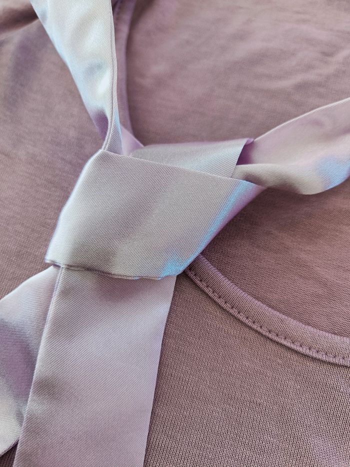 T-shirts  mauve et noir - photo numéro 8