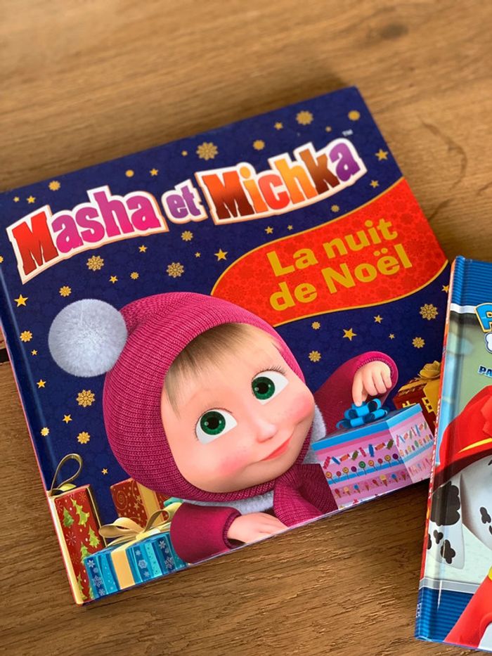 Lot livres pat’ patrouille et masha et michka - photo numéro 3