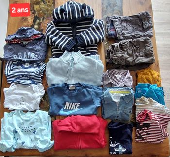 Lot 18 pièces automne/hiver 24 mois