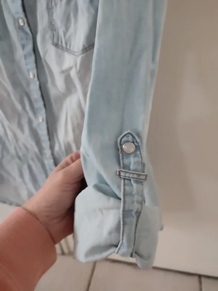 Chemise en jeans stradivarius - photo numéro 2