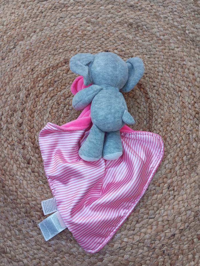 Doudou éléphant - photo numéro 2