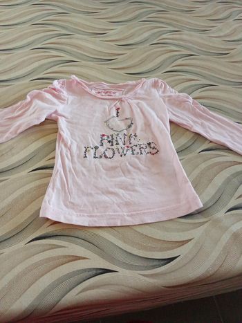 T-shirt manches longues rose motif fleur et cœur 36 mois Kids Graffiti