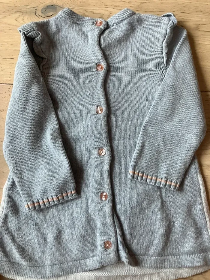 Lot vêtements bébé fille 12 mois - photo numéro 3