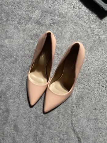 Chaussures rose talons hauts mulanka taille 39