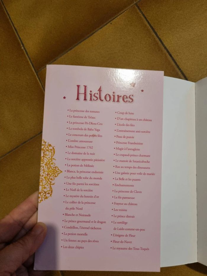 Gros livre histoires filles - photo numéro 4