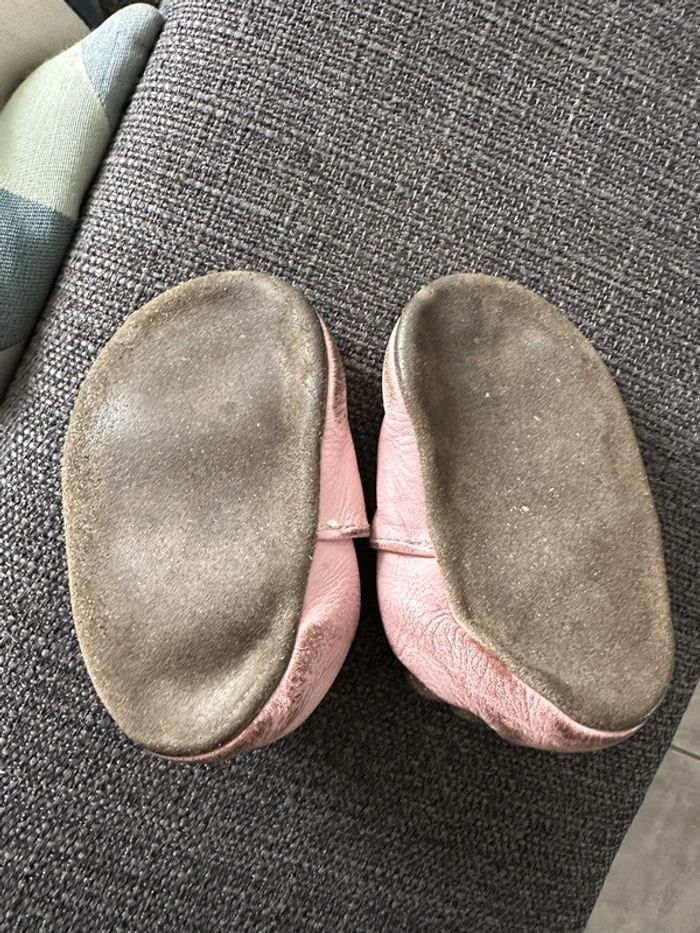 Chaussons cuir taille 6-12 mois - photo numéro 3