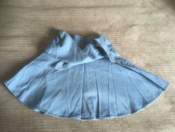 Jupe  Vertbaudet  taille 8 ans