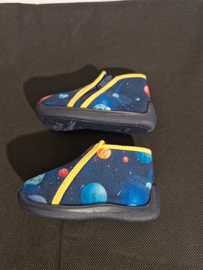Chaussons thème espace 19 Tissaia - photo numéro 2