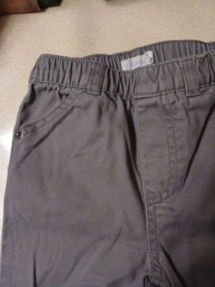3 pantalons et 1 jean pour bébé - photo numéro 9