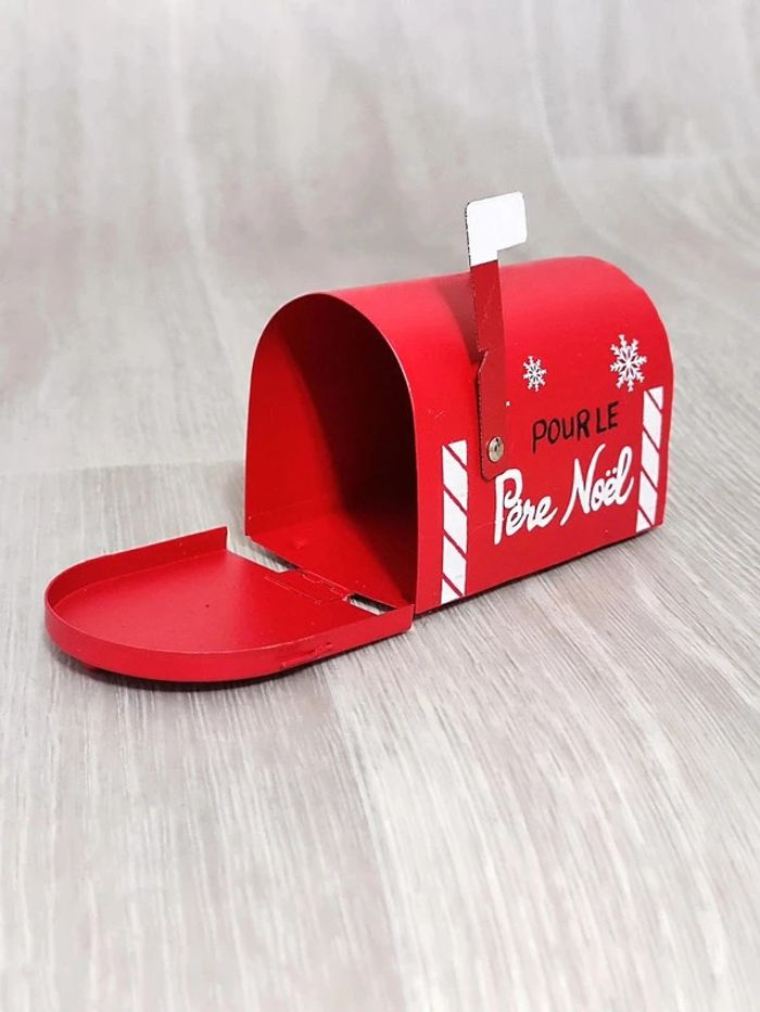 Boîte aux lettres du père Noël - photo numéro 3