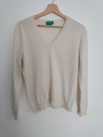 Pull en laine Benetton pull col V crème