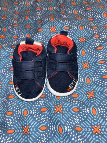 Lots de chaussures bébé