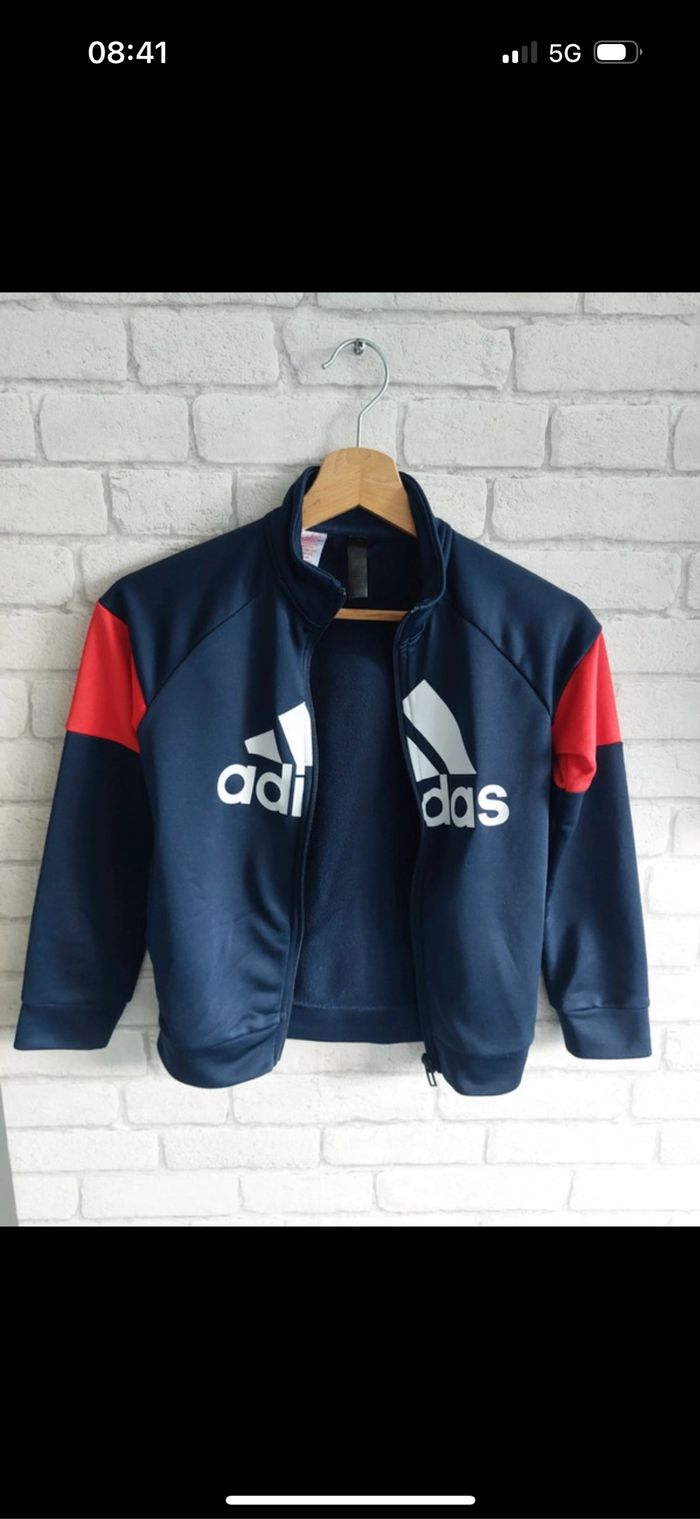 Veste Adidas taille 7 - 8 ans - photo numéro 2
