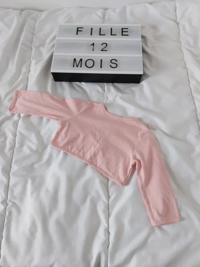 Gilet fille 12 mois - photo numéro 2