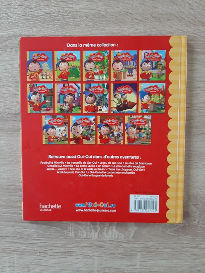 Livre Oui-Oui et le trésor de l'arc-en-ciel - photo numéro 2