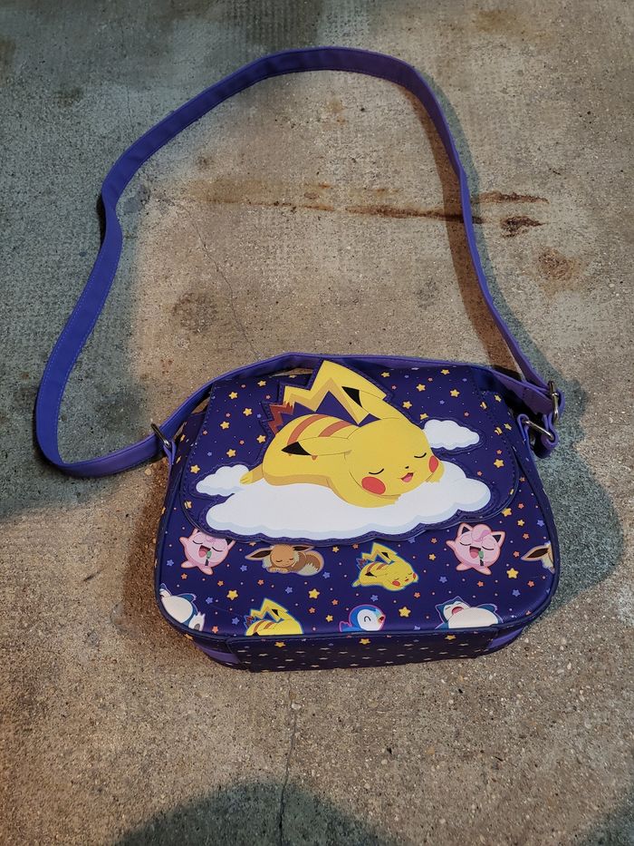 sac loungefly pikachu