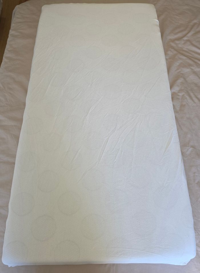 Drap housse lit a barreaux 120×60cm