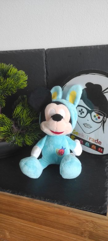 doudou Disney Mickey peluche  lapin bleu coccinelle déguisement capuche Nicotoy