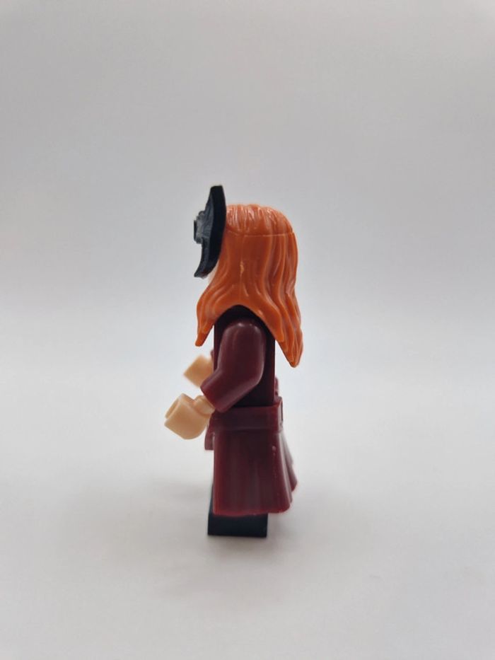 Figurine type lego Wanda sorcière rouge ( Wanda vision ) Marvel - photo numéro 2