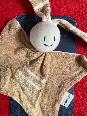 Ketplin doudou lapin plat beige blanc Poche neuf