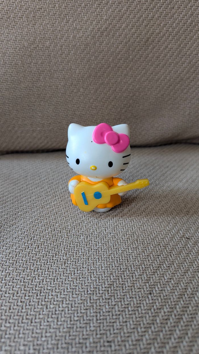 jouet guitare - photo numéro 1